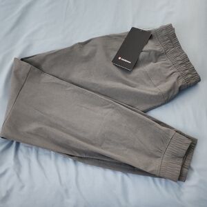 Lululemon ABC Joggers - Size M